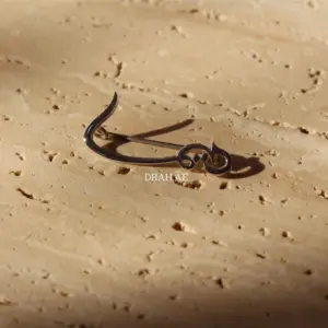 بروش ذهبي